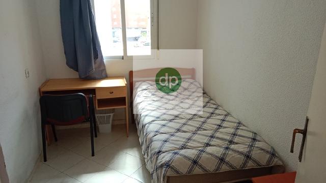 Imagen 25 Inmueble 302238 - Piso en venta en Badajoz / Antes Av Villanueva, junto a El Corte Inglés.
