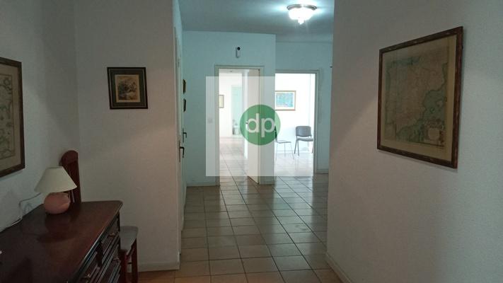 Imagen 3 Piso en venta en Badajoz / Antes Av Villanueva, junto a El Corte Inglés.