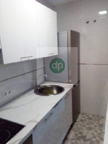Imagen 10 Inmueble 302258 - Apartamento en venta en Badajoz / Próximo a Cardenal Cisneros y Fuerte de San Cristóbal