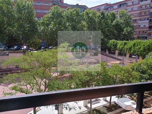 Imagen 9 Piso en venta en Badajoz / Junto a El Corte Inglés y Av Villanueva.
