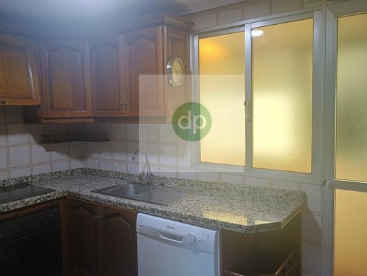 Imagen 13 Inmueble 302955 - Piso en alquiler en Badajoz / Junto a El Corte Inglés y Av. Villanueva.