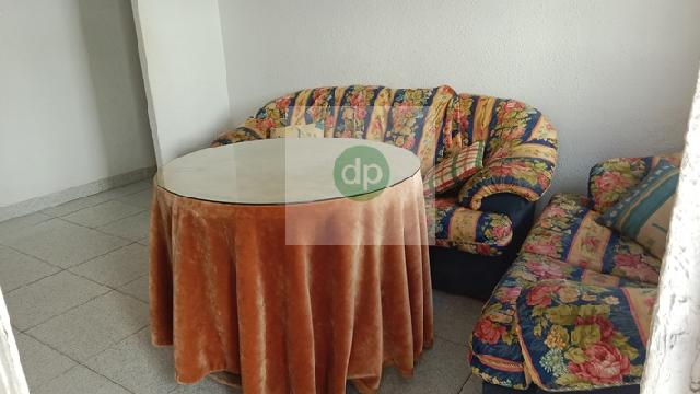 Imagen 10 Inmueble 303358 - Piso en venta en Badajoz / Santa Marina, junto a la Autopista.