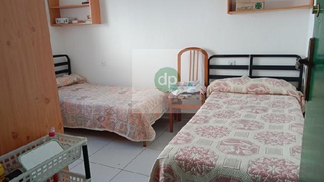 Imagen 29 Inmueble 303358 - Piso en venta en Badajoz / Santa Marina, junto a la Autopista.