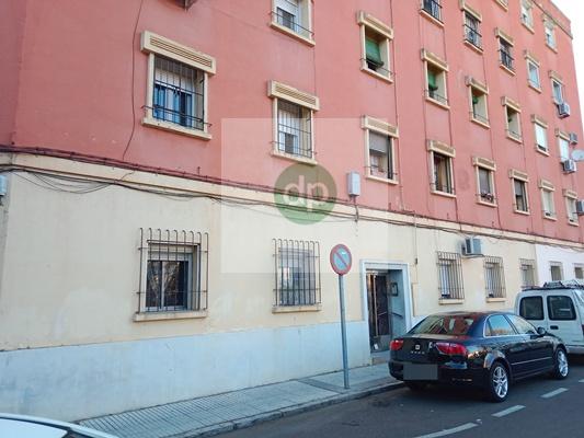 Imagen 2 Piso en venta en Badajoz / Frente al Auditorium y el Parque Infantil. 