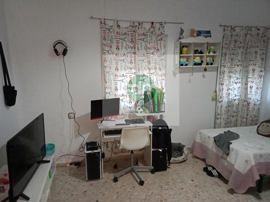 Imagen 17 Piso en venta en Badajoz / Frente al Auditorium y el Parque Infantil. 