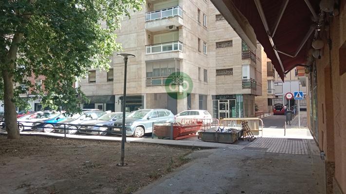 Imagen 23 Local Comercial en alquiler en Badajoz / Entre Av de Europa y Puerta Pilar. Muy céntrico !!!!