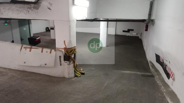 Imagen 4 Parking Coche en alquiler en Badajoz / En Pardaleras y muy próximo a la Autopista.