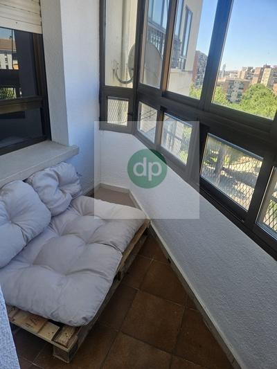 Imagen 1 Piso en venta en Badajoz / Próximo a la Autopista, en avenida principal