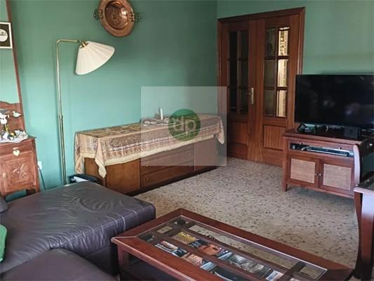 Imagen 3 Inmueble 304355 - Piso en venta en Badajoz / En Calle San Isidro, esquina con la Autopista