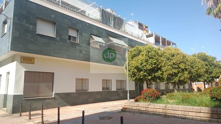 Imagen 12 Casa Adosada en venta en Badajoz / Calle peatonal paralela a Ricardo Carapeto