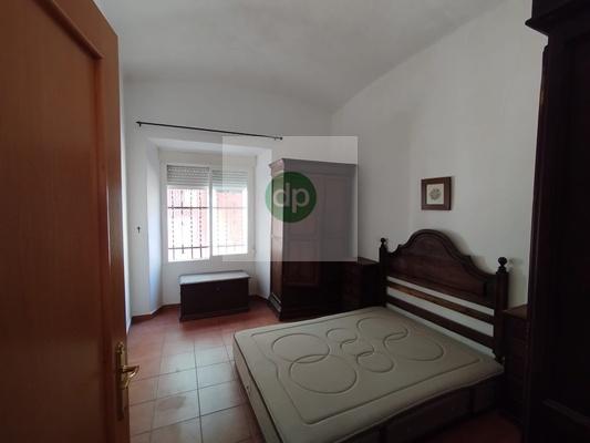 Imagen 25 Piso en venta en Badajoz / En el Centro Histórico, muy cerca del Ayuntamiento.
