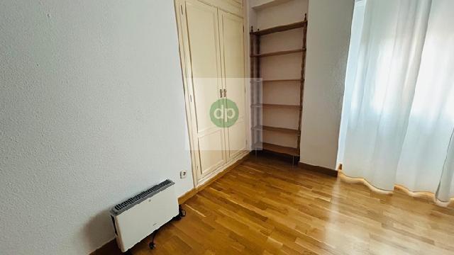 Imagen 12 Inmueble 304910 - Piso en alquiler en Badajoz / Entre Plaza de Santa Marta y la Autopista