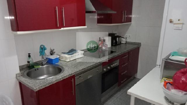 Imagen 13 Inmueble 304954 - Piso en venta en Badajoz / Carretera de Olivenza, zona Mercadona
