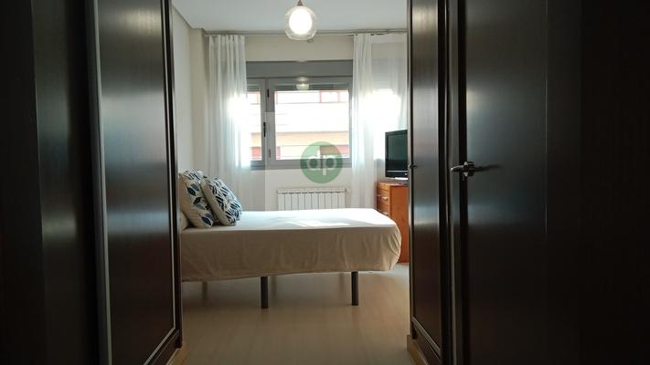 Imagen 25 Piso en venta en Badajoz / Carretera de Olivenza, zona Mercadona
