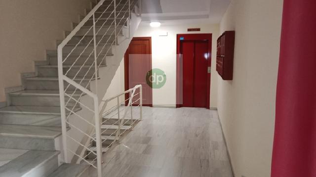 Imagen 4 Inmueble 305124 - Piso en venta en Badajoz / En la Avenida de Elvas, junto a MacDonalds