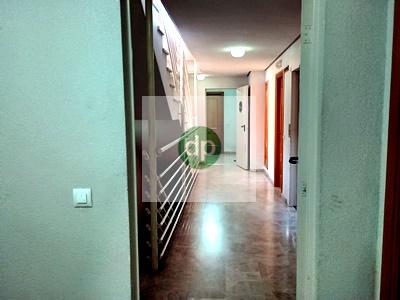 Imagen 4 Inmueble 305205 - Piso en venta en Badajoz / Cerro del Viento - Condes de Barcelona