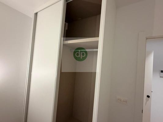 Imagen 24 Apartamento en alquiler en Badajoz / Plaza de España, frente a La Catedral. San Juan.