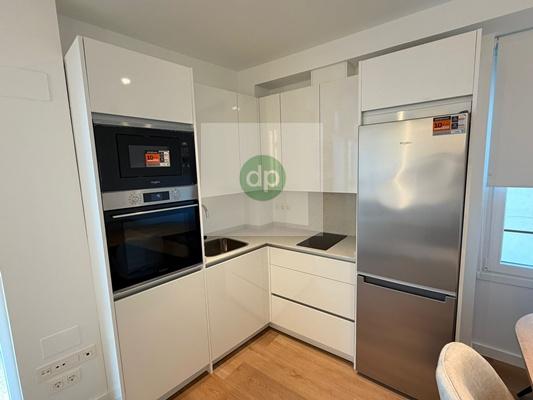 Imagen 17 Inmueble 305564 - Apartamento en alquiler en Badajoz / Plaza de España, frente a La Catedral. San Juan.