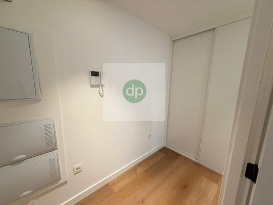 Imagen 4 Inmueble 305564 - Apartamento en alquiler en Badajoz / Plaza de España, frente a La Catedral. San Juan.