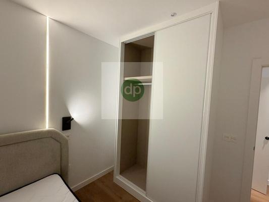 Imagen 21 Inmueble 305564 - Apartamento en alquiler en Badajoz / Plaza de España, frente a La Catedral. San Juan.