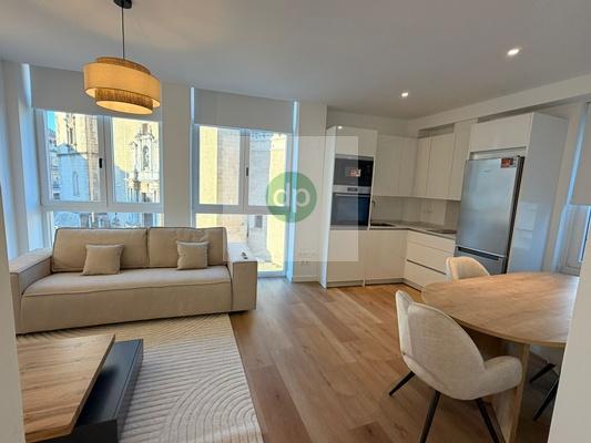 Imagen 16 Inmueble 305564 - Apartamento en alquiler en Badajoz / Plaza de España, frente a La Catedral. San Juan.