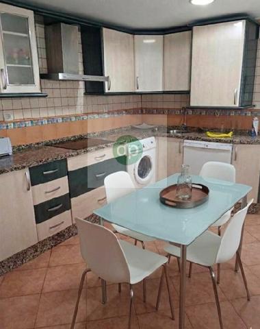 Imagen 1 Inmueble 306055 - Piso en alquiler en Badajoz / Entre la Autopista y El Corte Inglés.