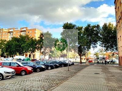 Imagen 2 Inmueble 306535 - Piso en venta en Badajoz / Valdepasillas, entre Carrefour y el Instit Bioclimático