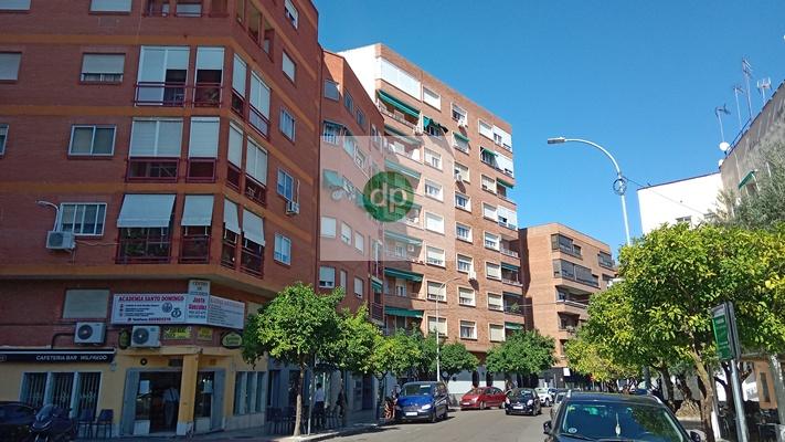 Imagen 40 Piso en venta en Badajoz / En plena Avenida Santa Marina
