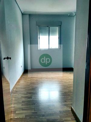Imagen 5 Inmueble 306692 - Piso en venta en Badajoz / En San Roque, entre R Carapeto y Ctra de la Corte