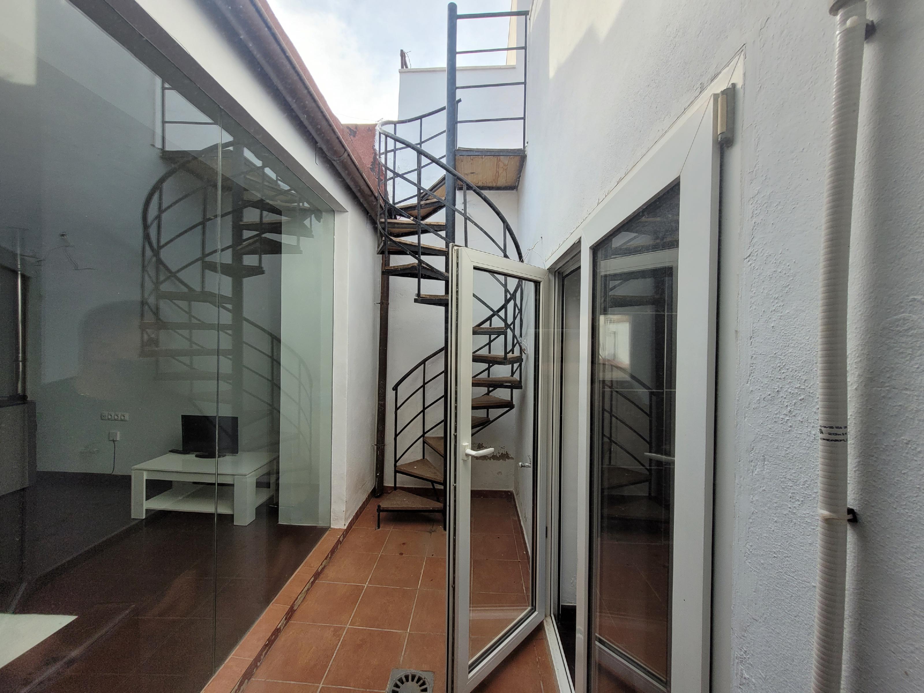 Imagen 4 Casa Rústica en venta en Salinas / Centro zona casas bajas