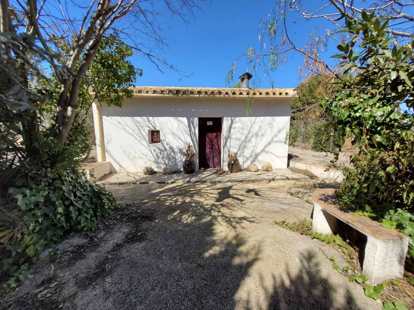 Imagen 3 Casa Rústica en venta en Villena / Partida El Despeñador- Camino de San Juan