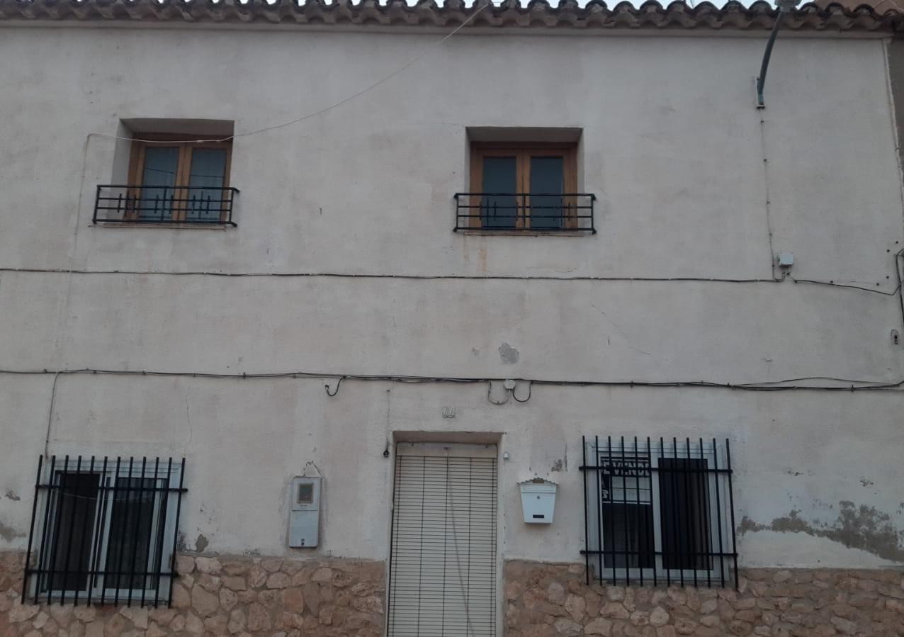 Imagen 3 Casa Adosada en venta en Bonete / A 3 calles del Ayuntamiento