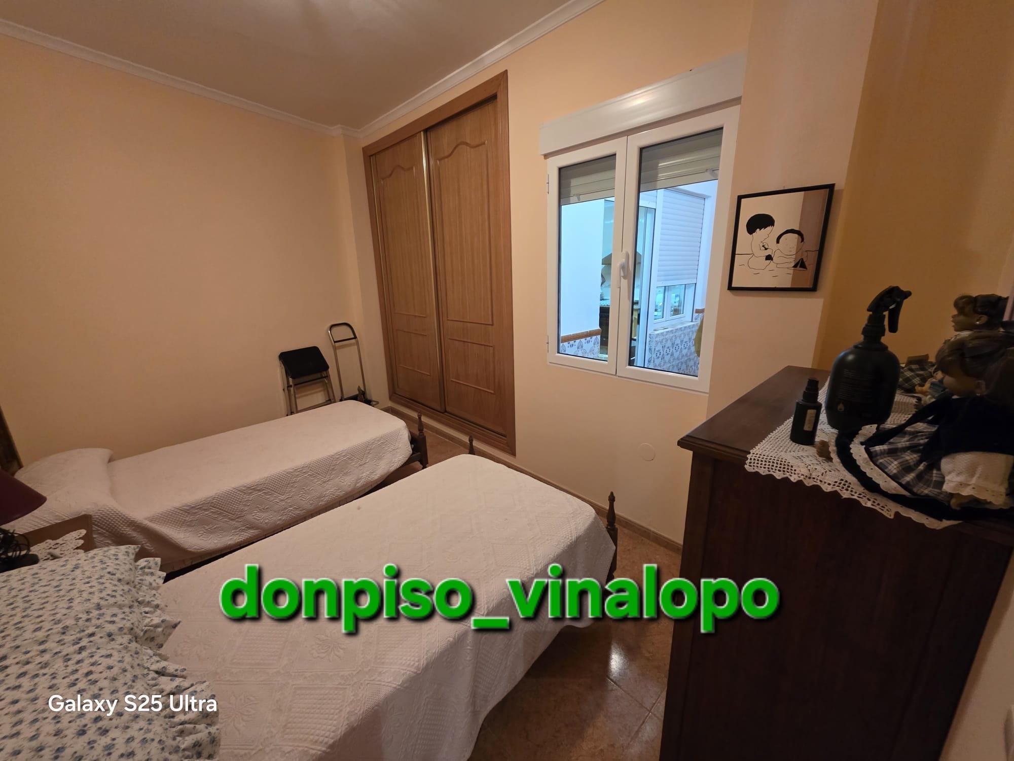 Imagen 6 Casa Adosada en venta en Navas De Jorquera / Calle Jardín, cerca del parque infantil. 