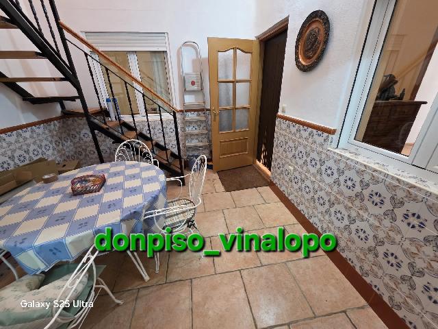 Imagen 11 Inmueble 293063 - Casa Adosada en venta en Navas De Jorquera / Calle Jardín, cerca del parque infantil. 