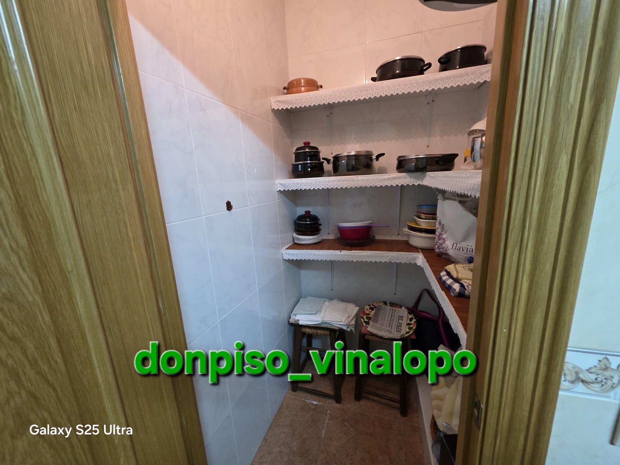 Imagen 9 Casa Adosada en venta en Navas De Jorquera / Calle Jardín, cerca del parque infantil. 