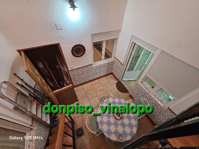 Imagen 18 Inmueble 293063 - Casa Adosada en venta en Navas De Jorquera / Calle Jardín, cerca del parque infantil. 