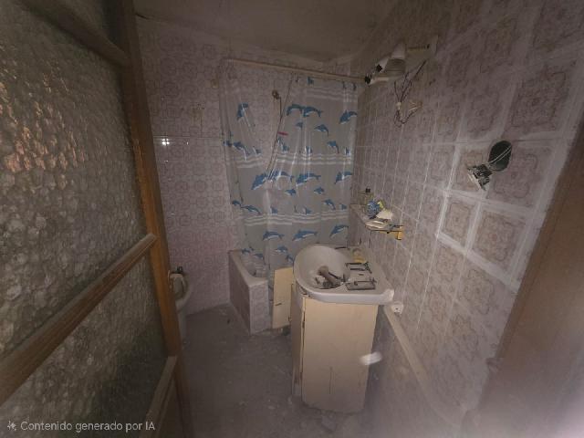 Imagen 9 Inmueble 299322 - Casa Adosada en venta en Villena / Casa  para reforma integral junto Pza. Pascual Doménec