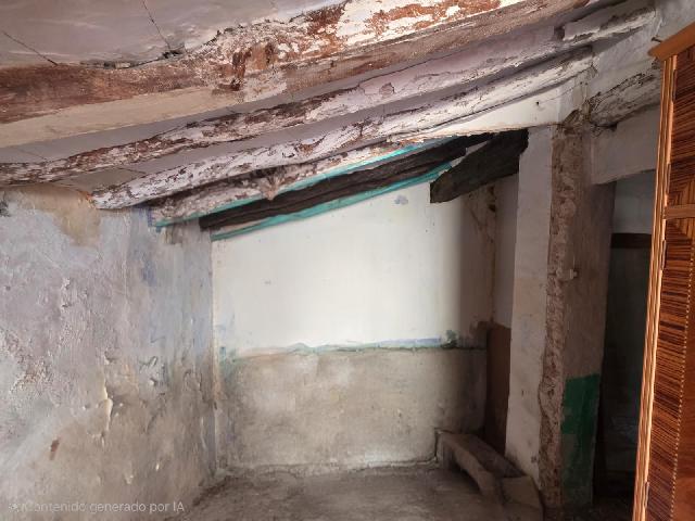 Imagen 11 Inmueble 299322 - Casa Adosada en venta en Villena / Casa  para reforma integral junto Pza. Pascual Doménec