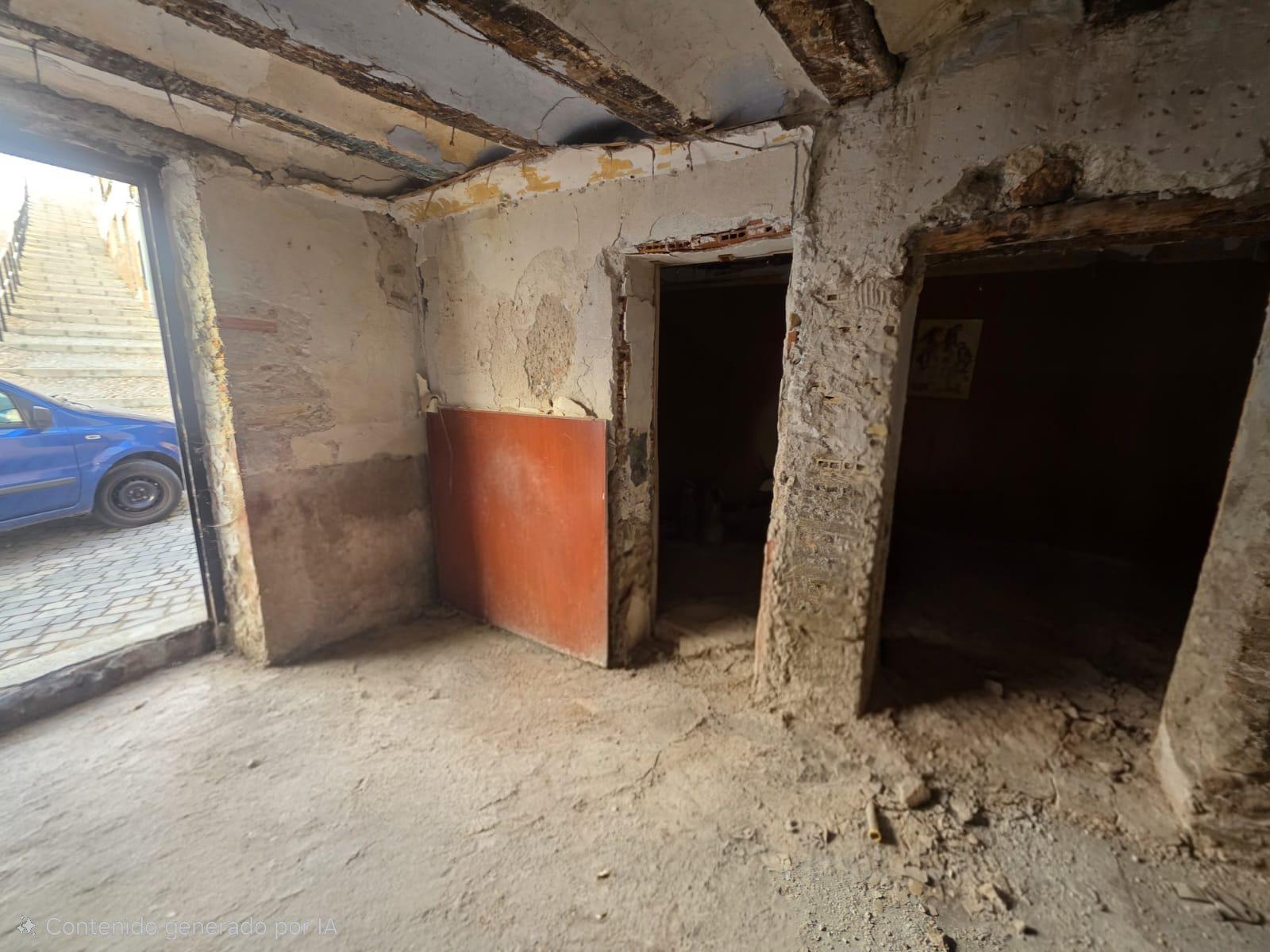 Imagen 2 Casa Adosada en venta en Villena / Casa  para reforma integral junto Pza. Pascual Doménec