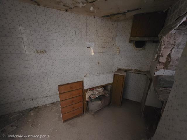 Imagen 13 Inmueble 299322 - Casa Adosada en venta en Villena / Casa  para reforma integral junto Pza. Pascual Doménec