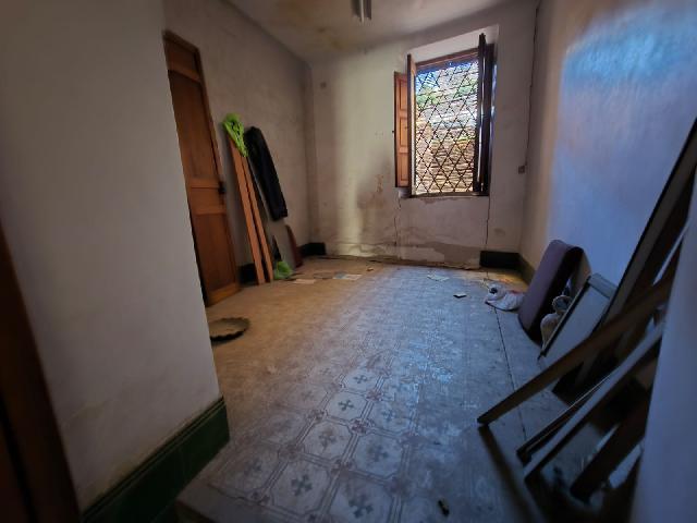 Imagen 10 Inmueble 299411 - Casa Adosada en venta en Villena / Casa adosada para reformar junto Casa de la Cultura