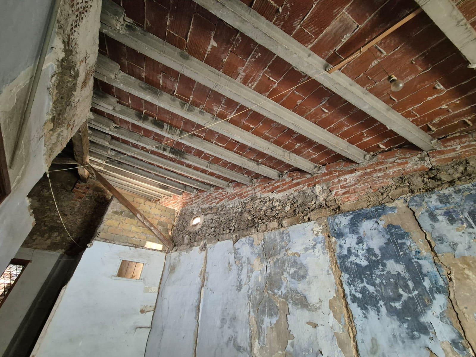 Imagen 15 Casa Adosada en venta en Villena / Casa adosada para reformar junto Casa de la Cultura