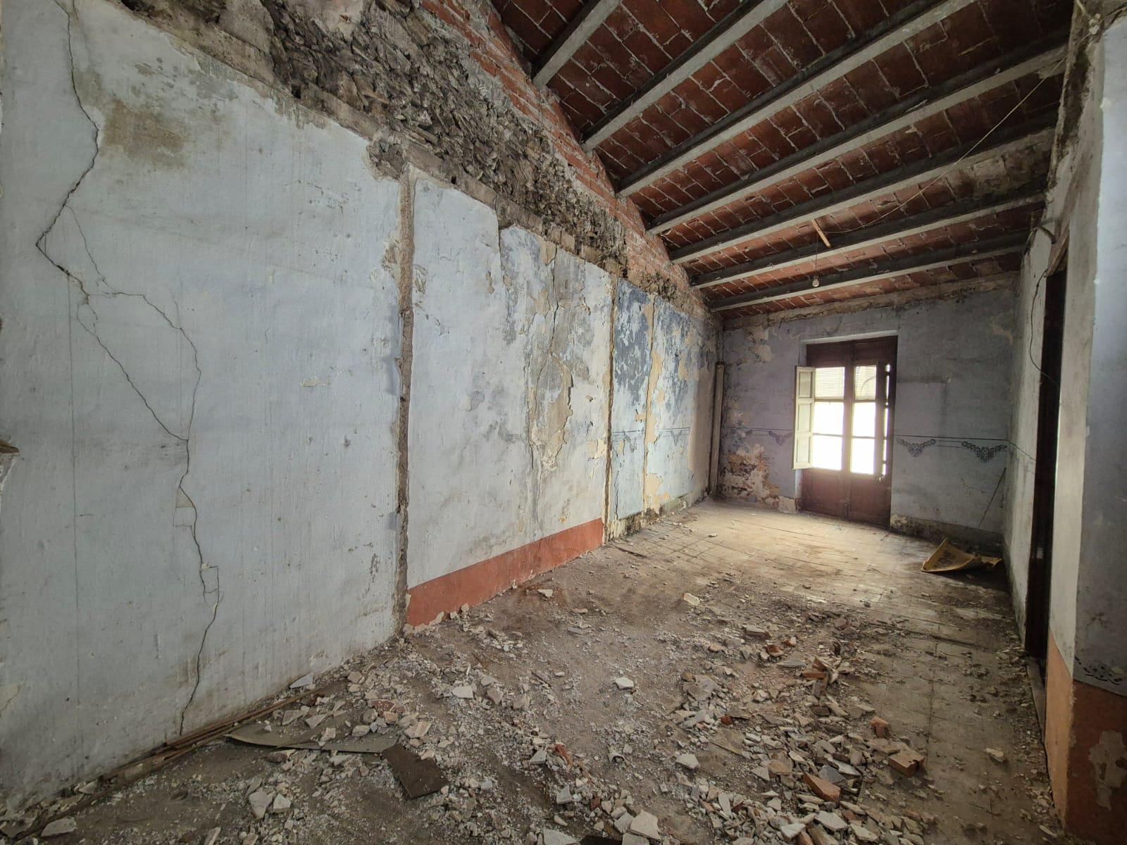 Imagen 13 Casa Adosada en venta en Villena / Casa adosada para reformar junto Casa de la Cultura