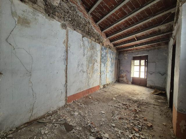 Imagen 13 Inmueble 299411 - Casa Adosada en venta en Villena / Casa adosada para reformar junto Casa de la Cultura