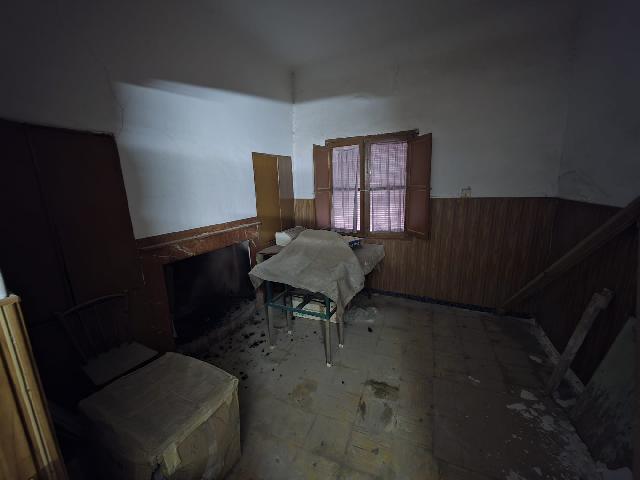 Imagen 7 Inmueble 300151 - Casa Adosada en venta en Monforte Del Cid / Casa adosada para reformar junto Plaza San Pascual