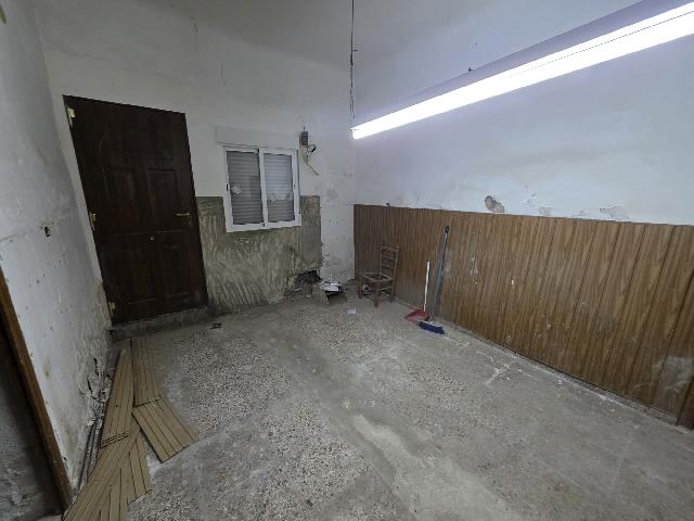 Imagen 4 Inmueble 300151 - Casa Adosada en venta en Monforte Del Cid / Casa adosada para reformar junto Plaza San Pascual