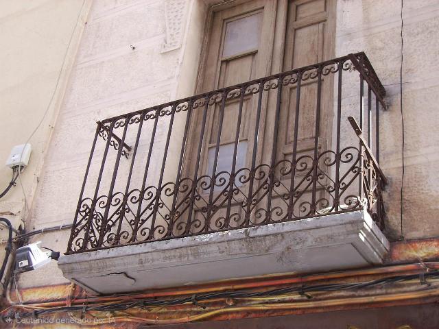 Imagen 2 Inmueble 300383 - Apartamento en venta en Villena / Pisos 1º y 2º sin ascensor zona ermita de san Antón