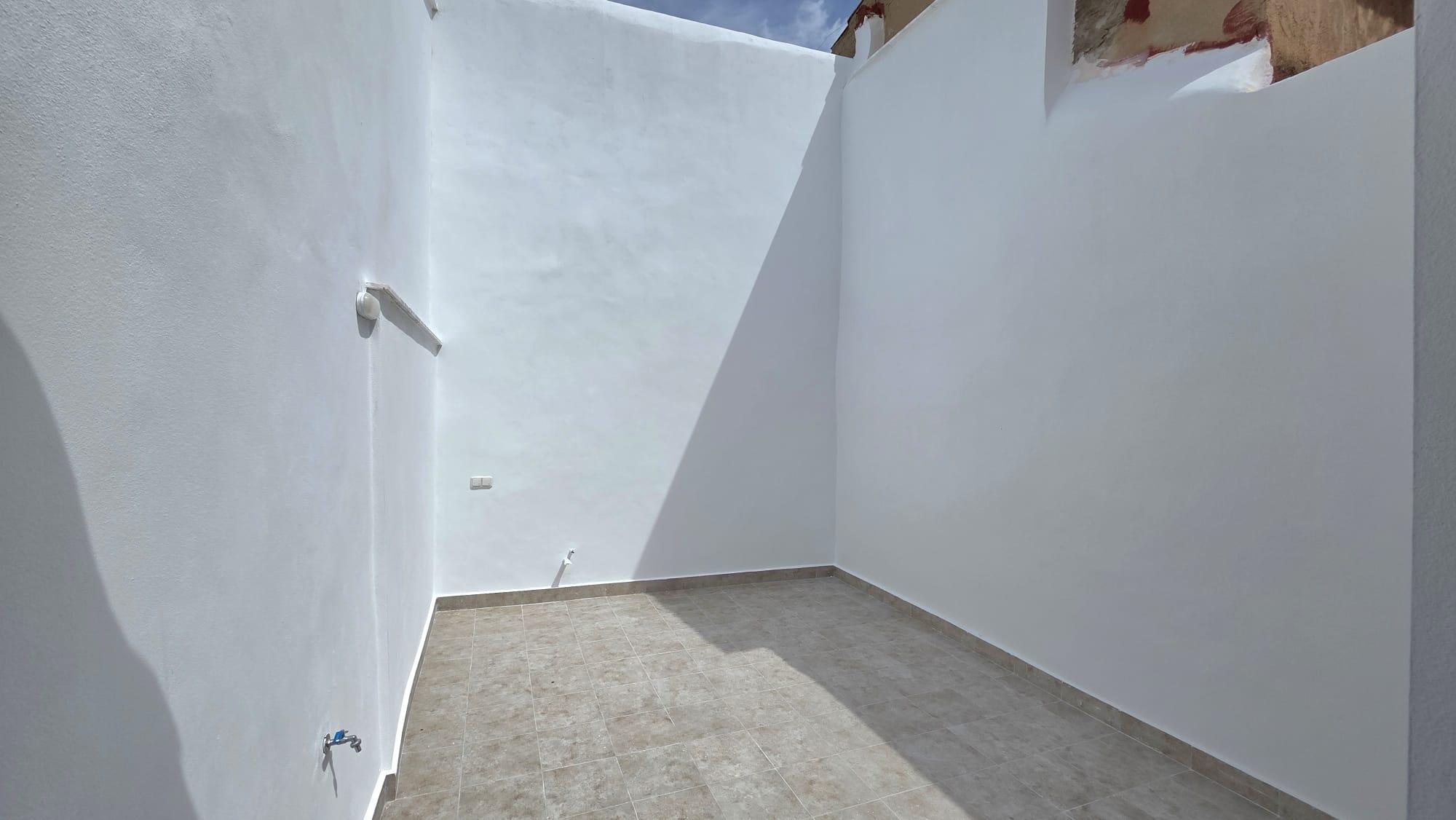 Imagen 10 Casa Pareada en venta en Pinós El/pinoso / Casa pareada a estrenar junto a la Torre del Reloj