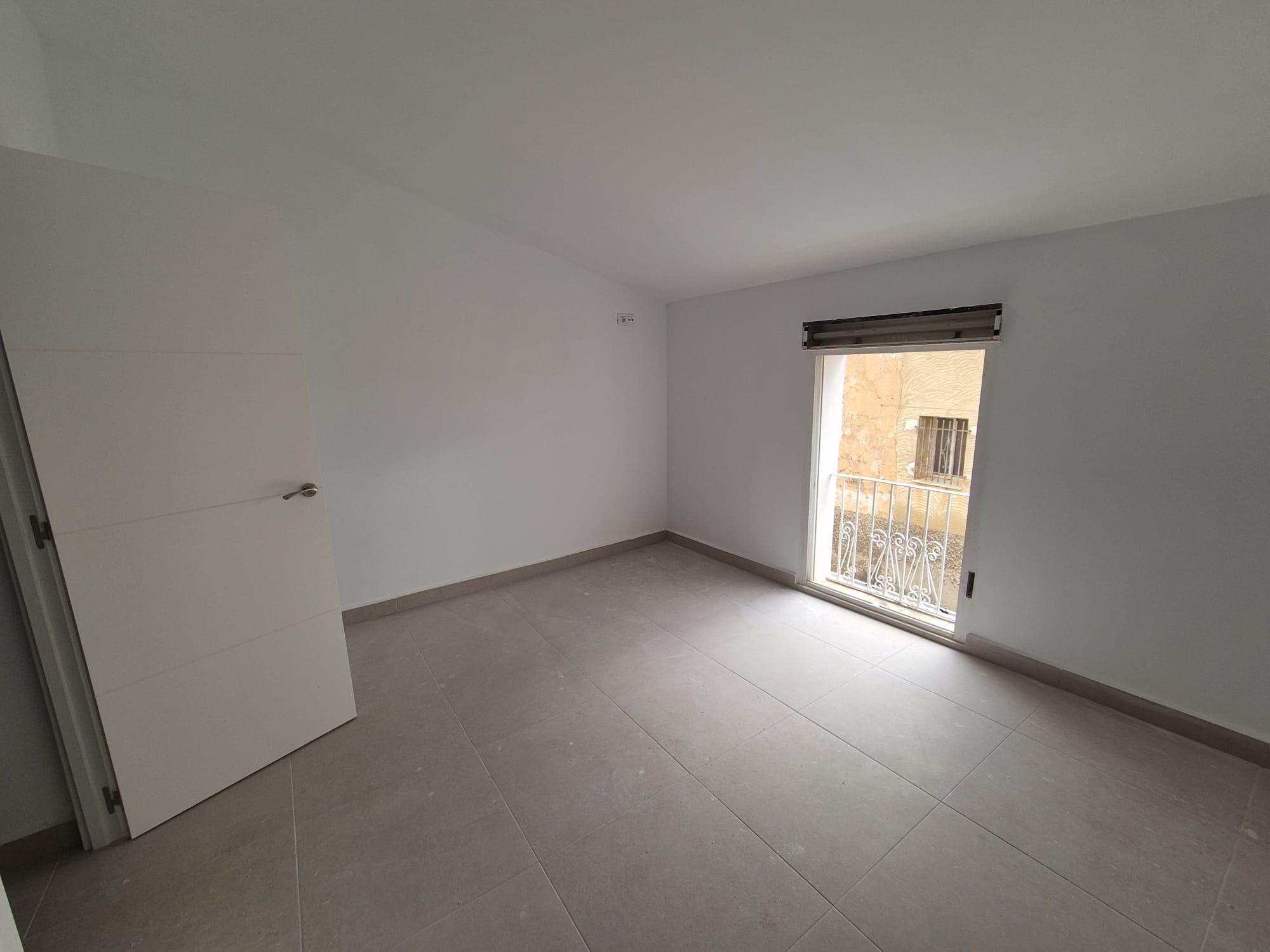 Imagen 17 Casa Pareada en venta en Pinós El/pinoso / Casa pareada a estrenar junto a la Torre del Reloj