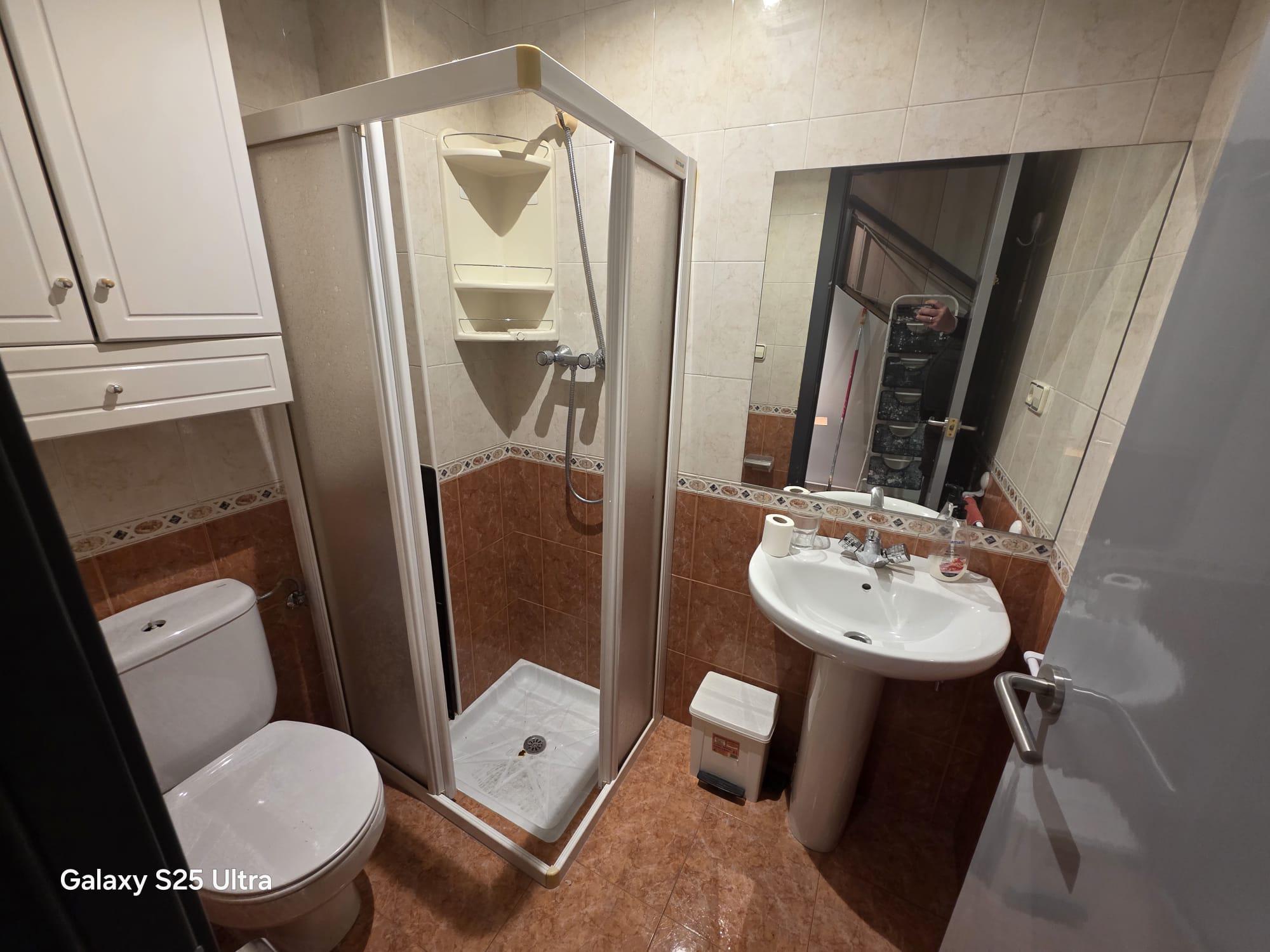 Imagen 16 Oficina Comercial en venta en Elda / Edificio de oficinas de 4 plantas totalmente instalado